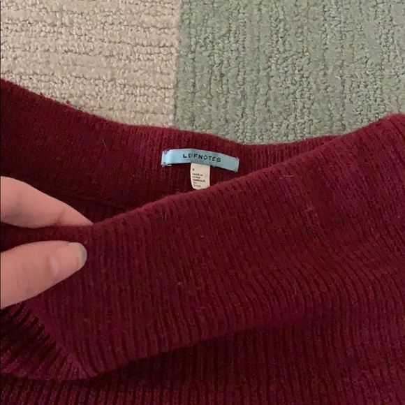 Leifnotes Sweater Skirt with Scalloped Hem - Picture 5 of 6